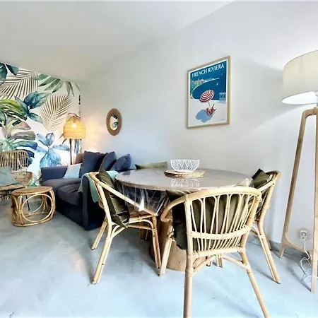 Apartament Victoria Palace - 2 Pieces - Piscine - Parking *